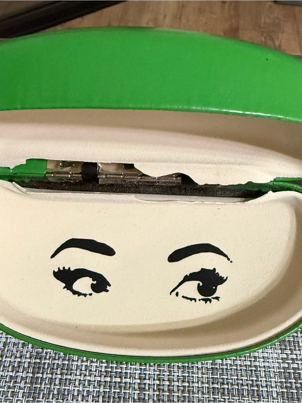 Kate Spade New York Green☀️🕶️Eyeglass Sunglasses Case Hard Shell Eyes🕶️